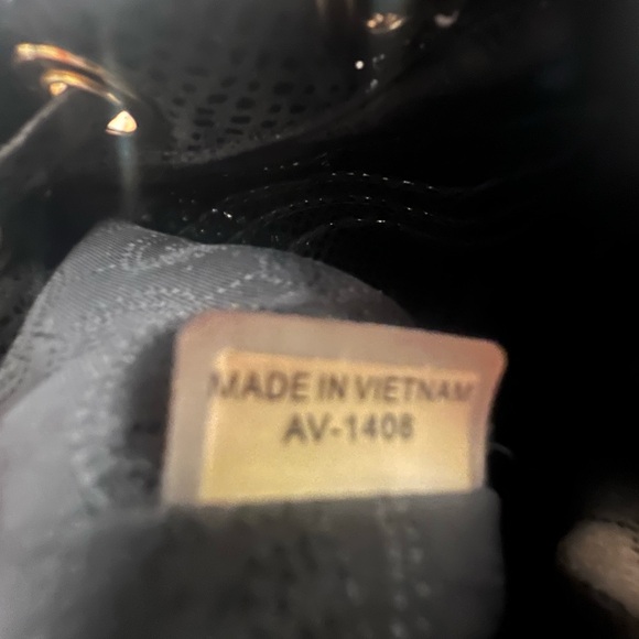 Michael Kors - Black Metallic Python - Picture 3 of 8